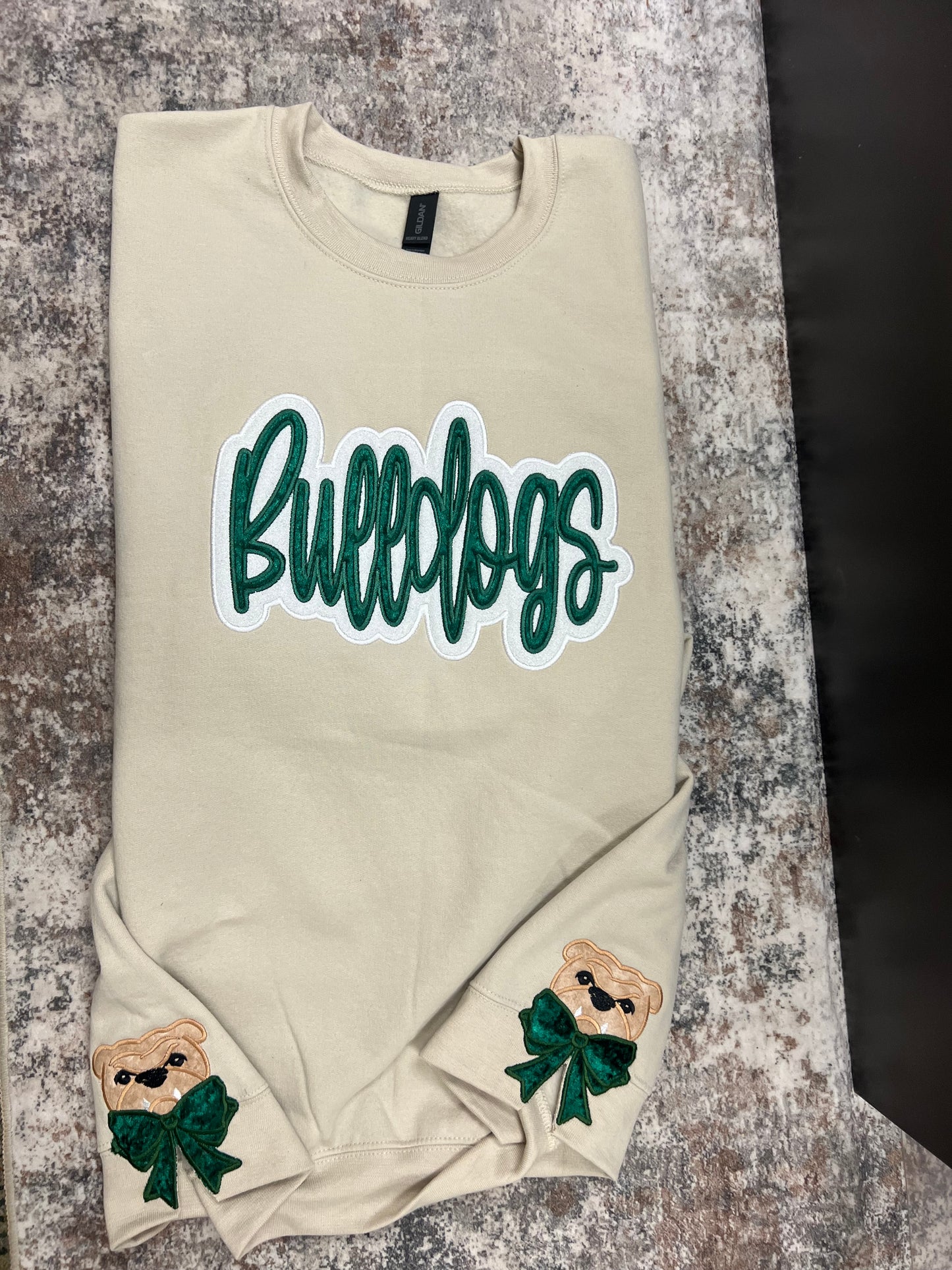 Bulldogs Sweatshirt with side bows